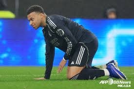 战狼队贡献2射1传！官方：B费当选英超第十五轮最佳球员